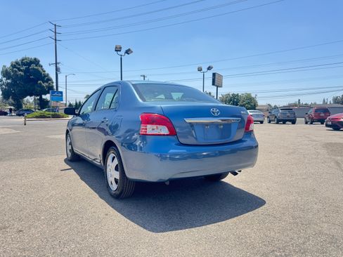 Used 2012 Toyota Yaris Sedan FWD image 6