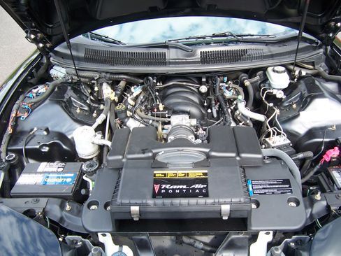 Used 2001 Pontiac Firebird Trans AM w/ WS6 Package RWD image 7