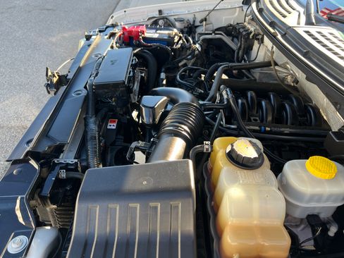 Used 2014 Ford F150 XL image 14