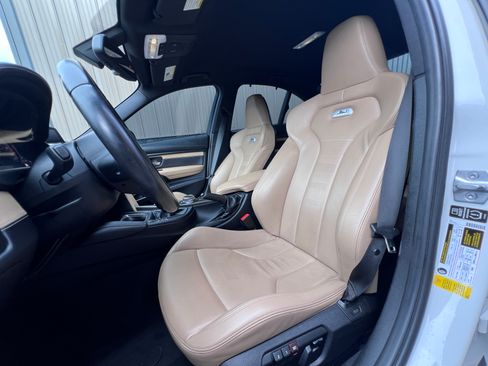 Used 2011 BMW M3 Coupe RWD image 34