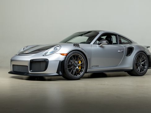 Used 2018 Porsche 911 GT2 RS image 46