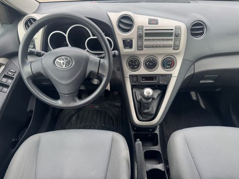 Used 2009 Toyota Matrix S FWD image 23