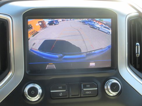 Used 2022 GMC Sierra 2500 SLE image 13