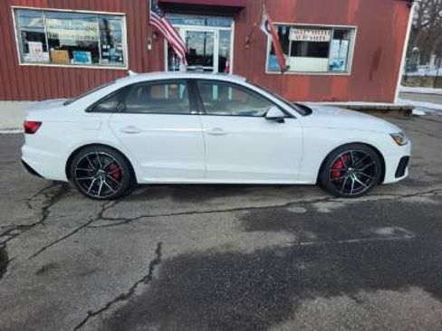 Used 2020 Audi S4 Premium image 3