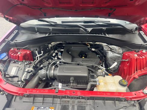 Used 2020 Ford Explorer XLT RWD image 35
