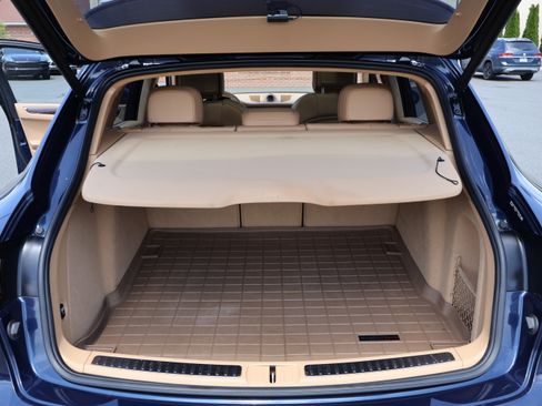 Used 2016 Porsche Macan Turbo image 40