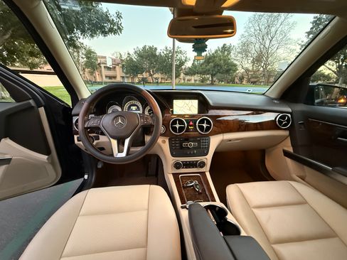 Used 2014 Mercedes-Benz GLK 350 image 19