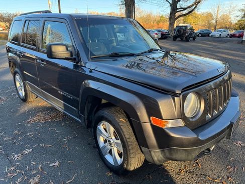 Used 2016 Jeep Patriot Latitude image 5