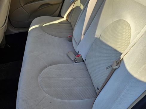 Used 2007 Buick Lucerne CX image 6