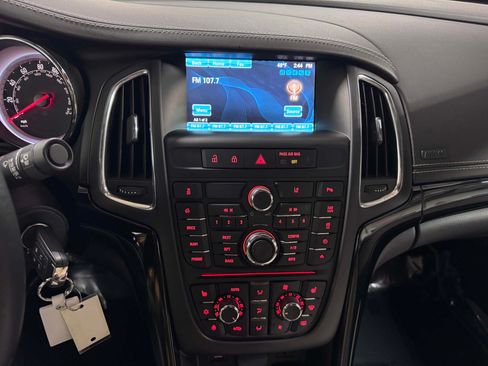 Used 2016 Buick Cascada Premium image 10