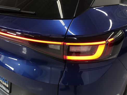 Used 2022 Volkswagen ID.4 Pro S image 9