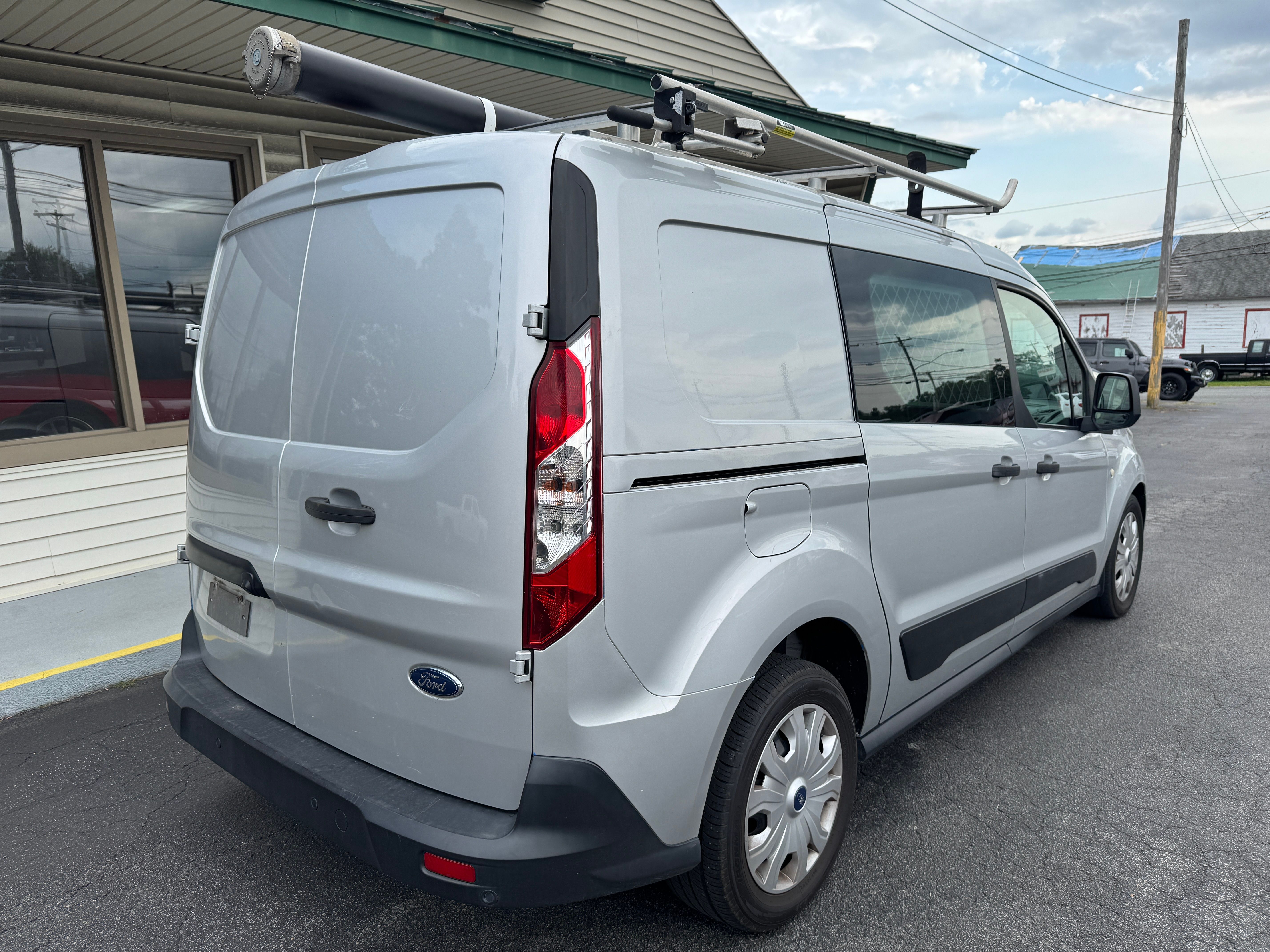 Used 2019 Ford Transit Connect XLT Long Wheel Base FWD image 6