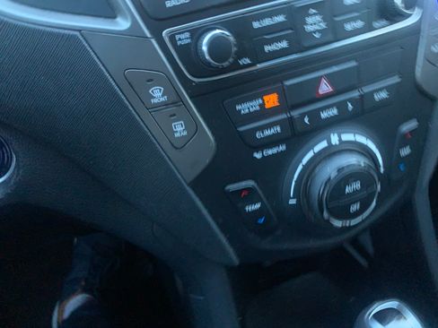 Used 2017 Hyundai Santa Fe Sport 2.0T image 20