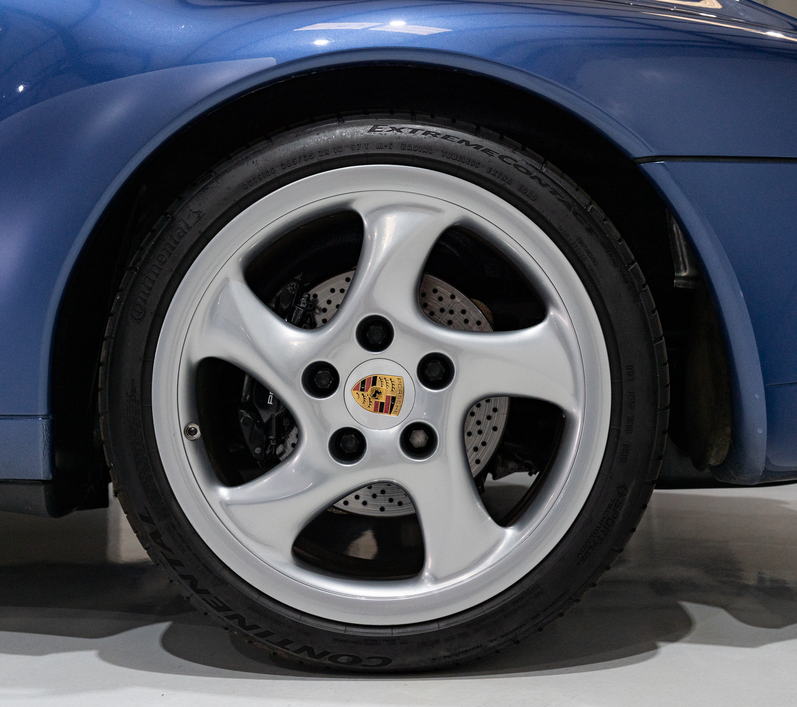 Used 1997 Porsche 911 Carrera Cabriolet RWD image 15