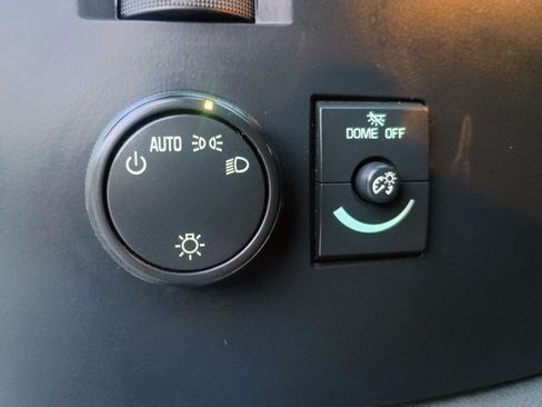 Used 2009 Chevrolet Silverado 1500 LS image 19