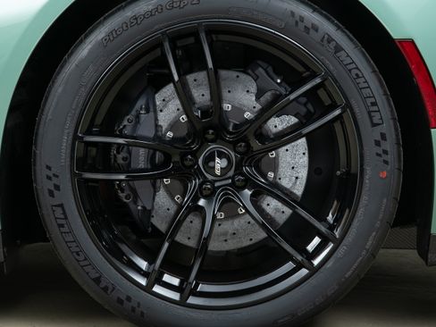 Used 2022 Ford GT RWD image 50