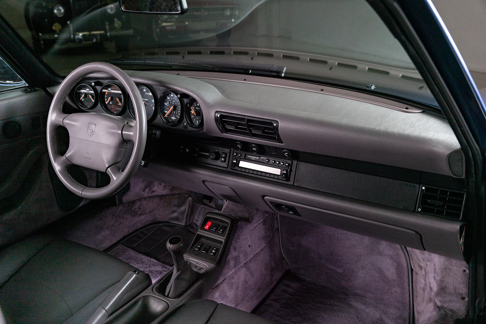 Used 1997 Porsche 911 Carrera Cabriolet RWD image 71