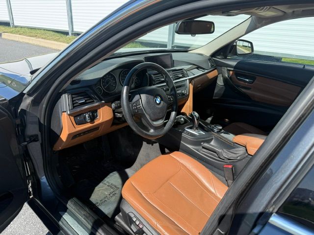 Used 2014 BMW 328i xDrive Wagon AWD/4WD image 11