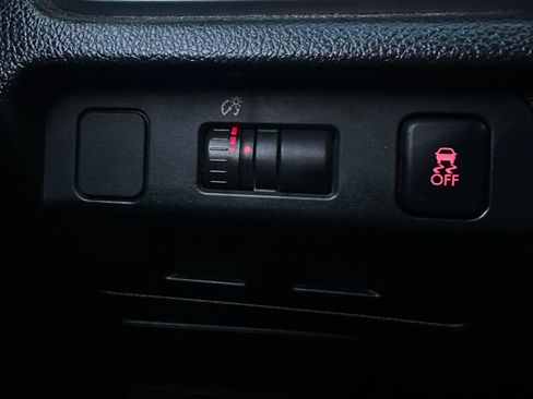 Used 2013 Subaru Impreza 2.0i Sport Premium image 35