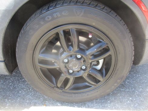 Used 2014 MINI Cooper Clubman image 17