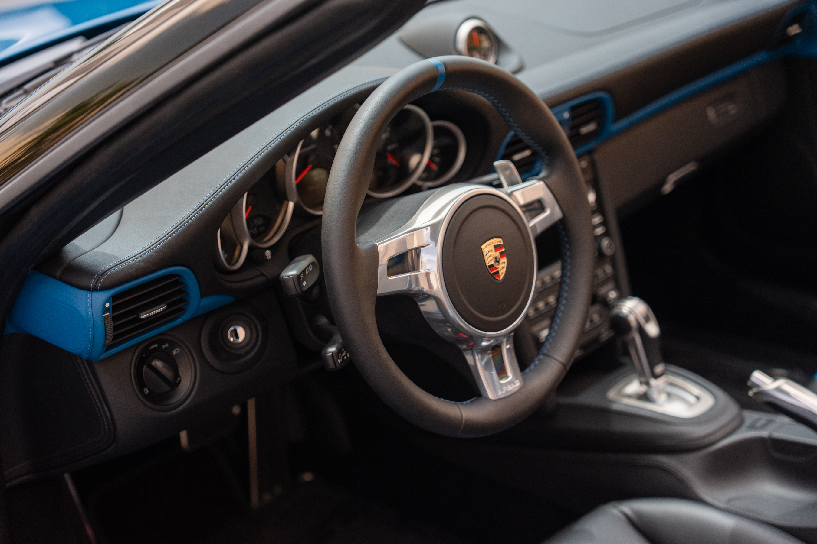 Used 2011 Porsche 911 Speedster RWD image 64