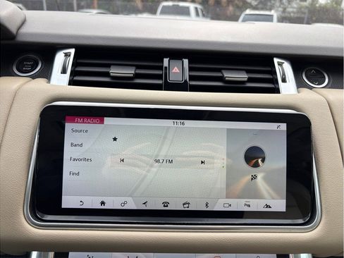 Used 2020 Land Rover Range Rover Sport HSE image 33