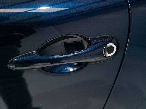 Used 1998 Porsche 911 Carrera S image 40