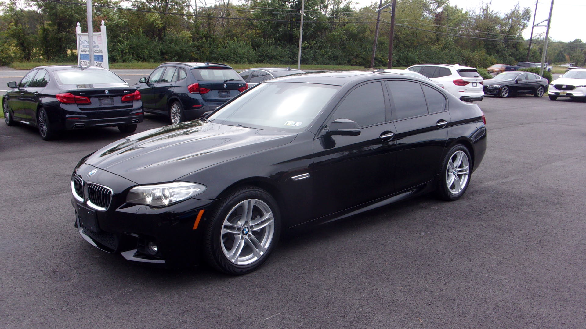 Used 2016 BMW 528i xDrive Sedan AWD/4WD image 1