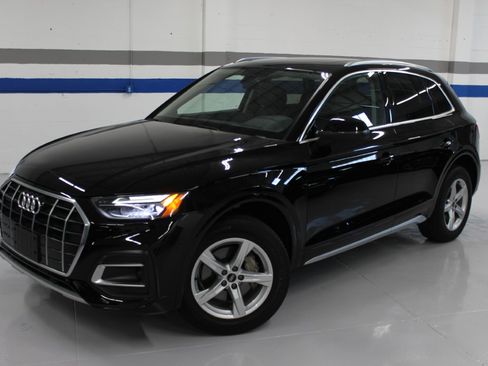 Used 2023 Audi Q5 2.0T Premium image 2