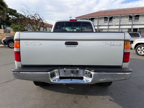 Used 2000 Toyota Tacoma PreRunner image 7