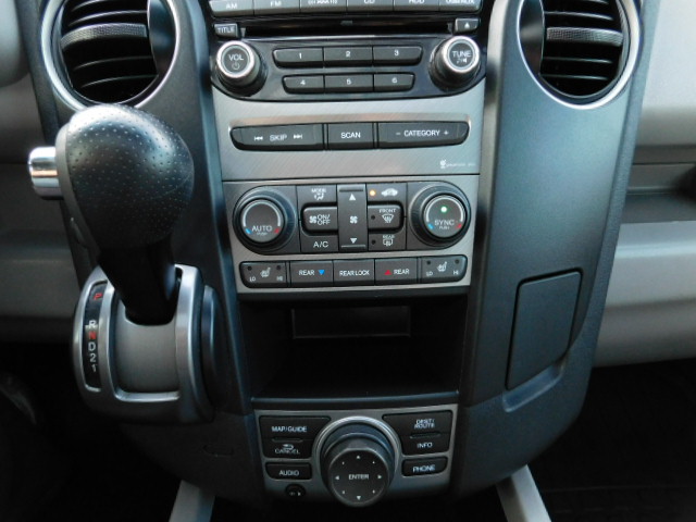 Used 2015 Honda Pilot FWD EX-L w/ Navigation image 17