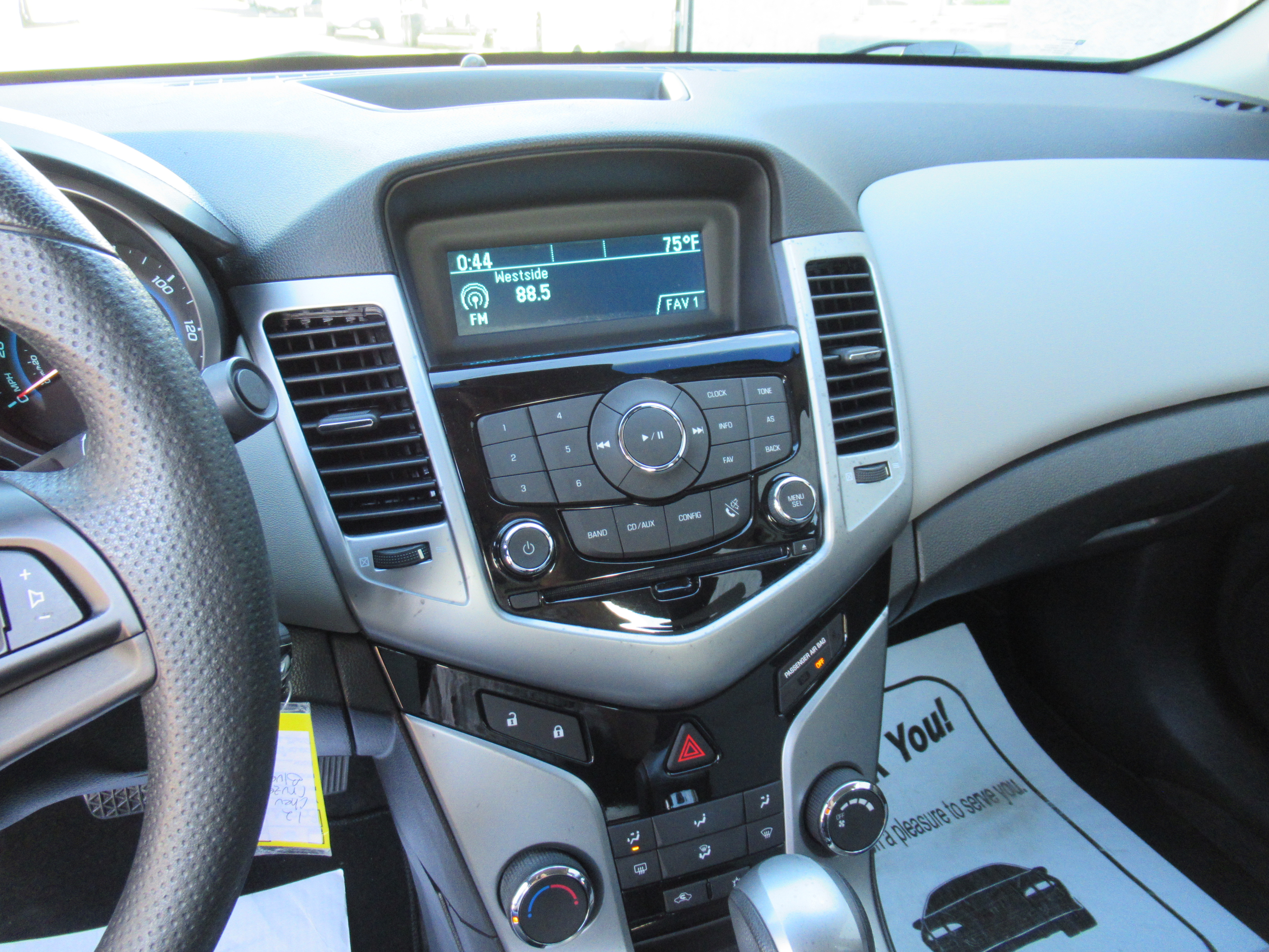 Used 2012 Chevrolet Cruze LS FWD image 12