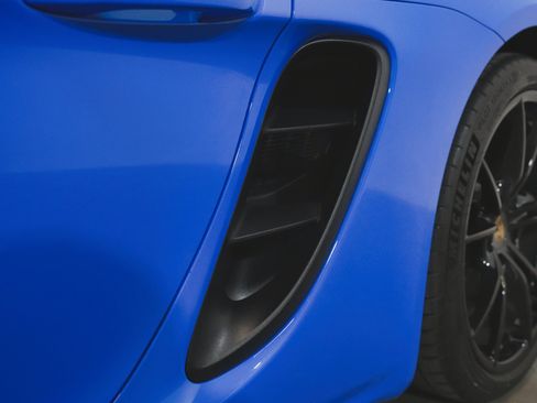 Used 2022 Porsche 718 Cayman S image 30