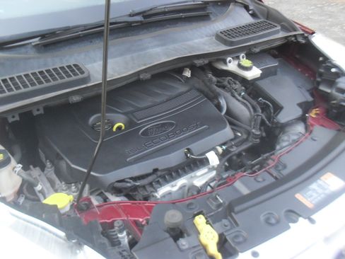 Used 2018 Ford Escape SE Sport image 10