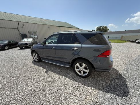 Used 2016 Mercedes-Benz GLE 350 w/ Premium Package image 9