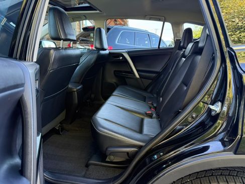 Used 2016 Toyota RAV4 AWD Limited image 17