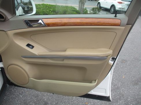 Used 2006 Mercedes-Benz ML 350 image 16