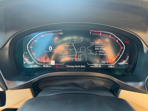 Used 2022 BMW X5 M image 5