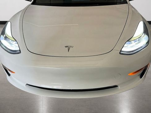 Used 2023 Tesla Model 3 Standard Range RWD image 13