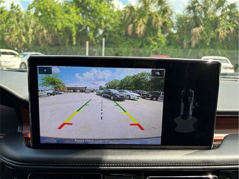 Used 2021 Lincoln Nautilus Reserve image 32