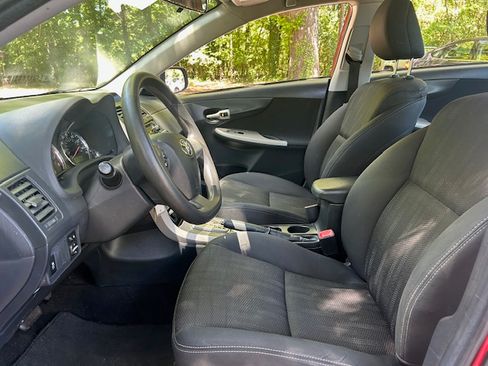 Used 2012 Toyota Corolla S FWD image 20