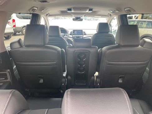 Used 2024 Honda Odyssey Touring image 24