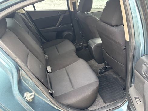 Used 2011 MAZDA MAZDA3 i Sport image 14