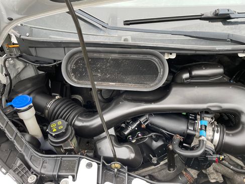 Used 2018 Ford Transit 350 image 26