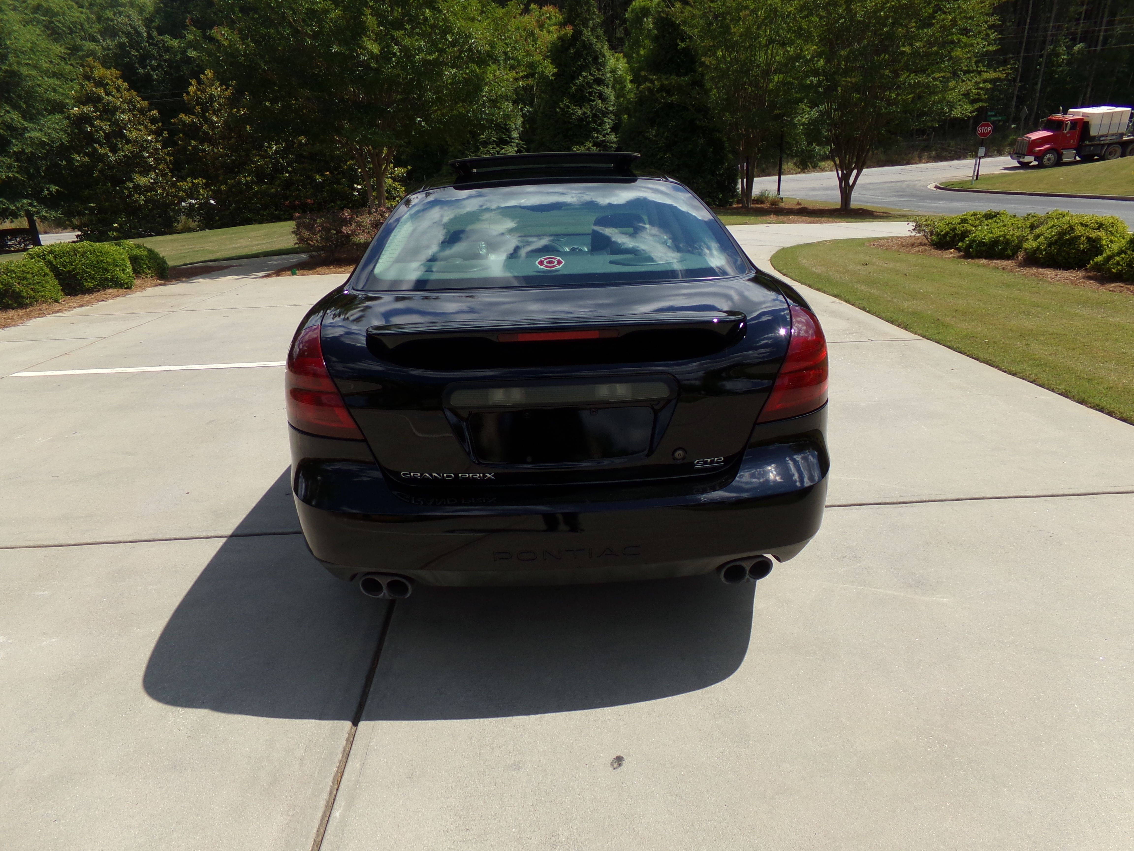 Used 2004 Pontiac Grand Prix GTP FWD image 4