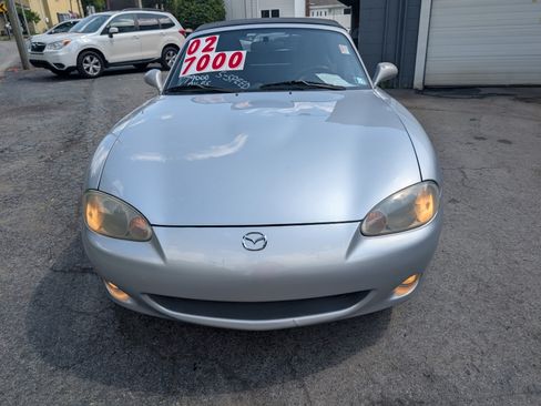 Used 2002 MAZDA MX-5 Miata UNAVAIL RWD image 6