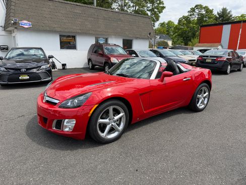 Used 2007 Saturn Sky Red Line RWD image 17