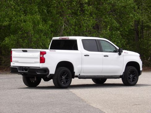 Used 2024 Chevrolet Silverado 1500 Custom Trail Boss image 7