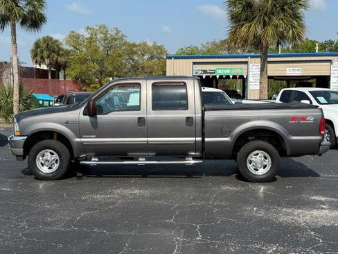 Used 2003 Ford F250 Lariat image 3