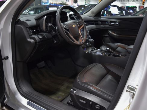 Used 2015 Chevrolet Malibu LTZ image 16